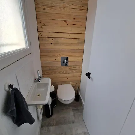 Maison Calme 8 Personnes Avec 4 Ch, Bureau, Jardin, Garage 펜션 *
